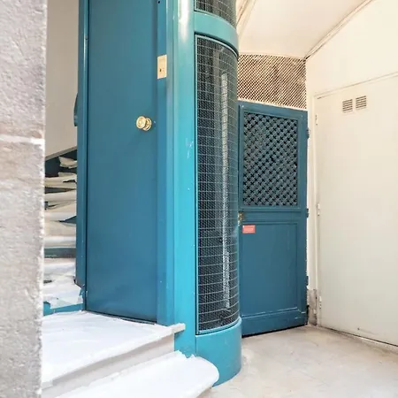Molière Chicsuites Parigi